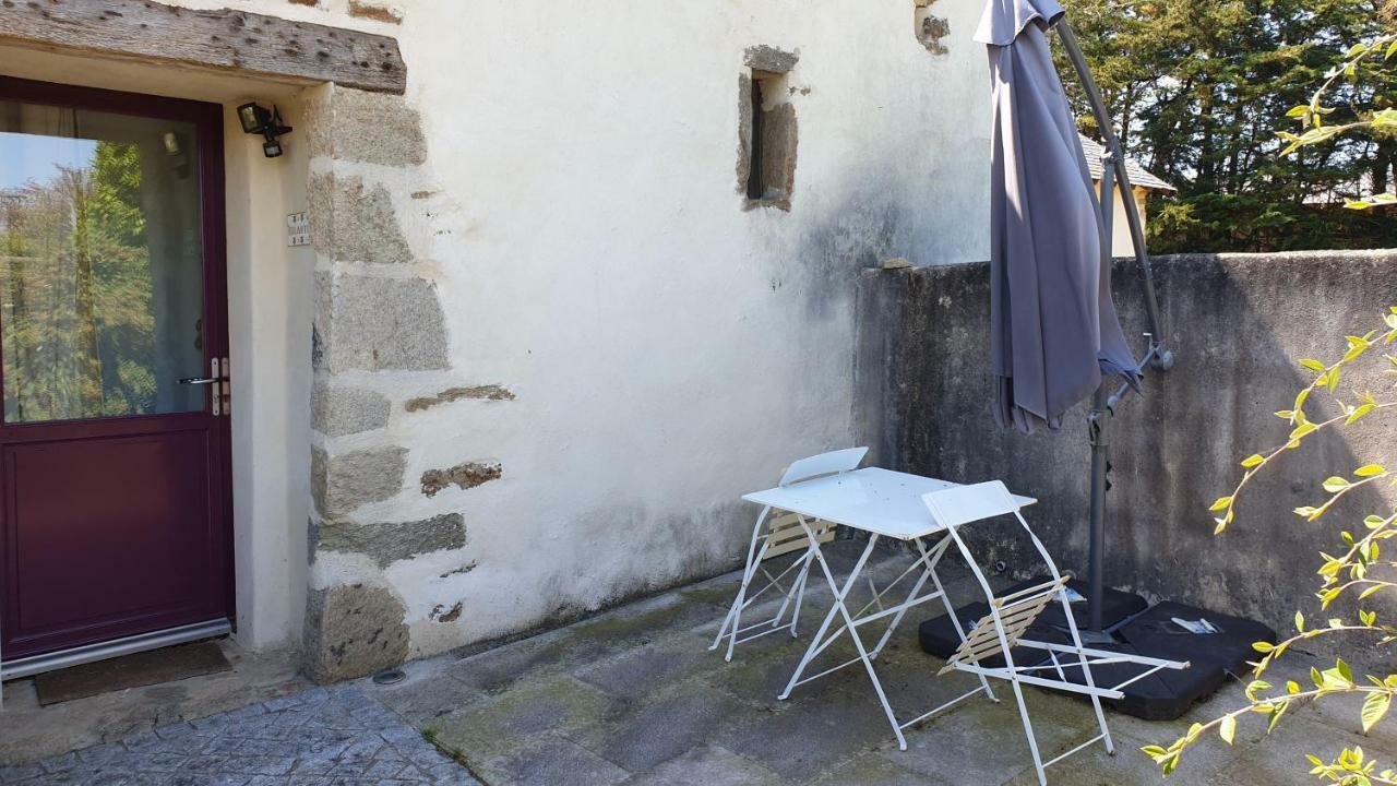 Le Colombier De Kerguezec Bed and Breakfast Surzur Exteriör bild